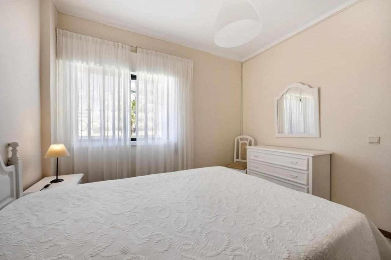 Apartamentos Torre Da Rocha Frente Ao Mar Portimão Eksteriør bilde