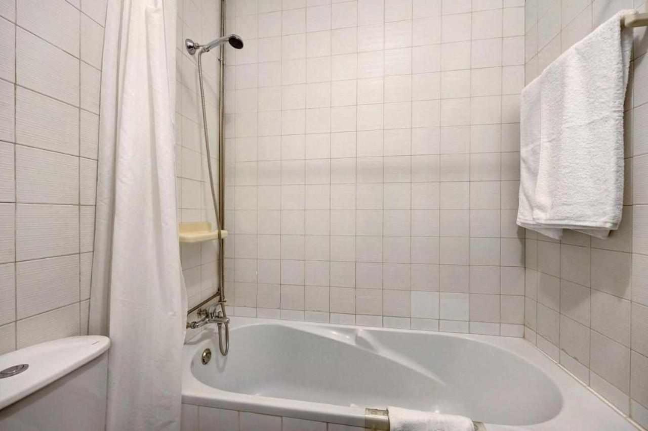 Apartamentos Torre Da Rocha Frente Ao Mar Portimão Eksteriør bilde
