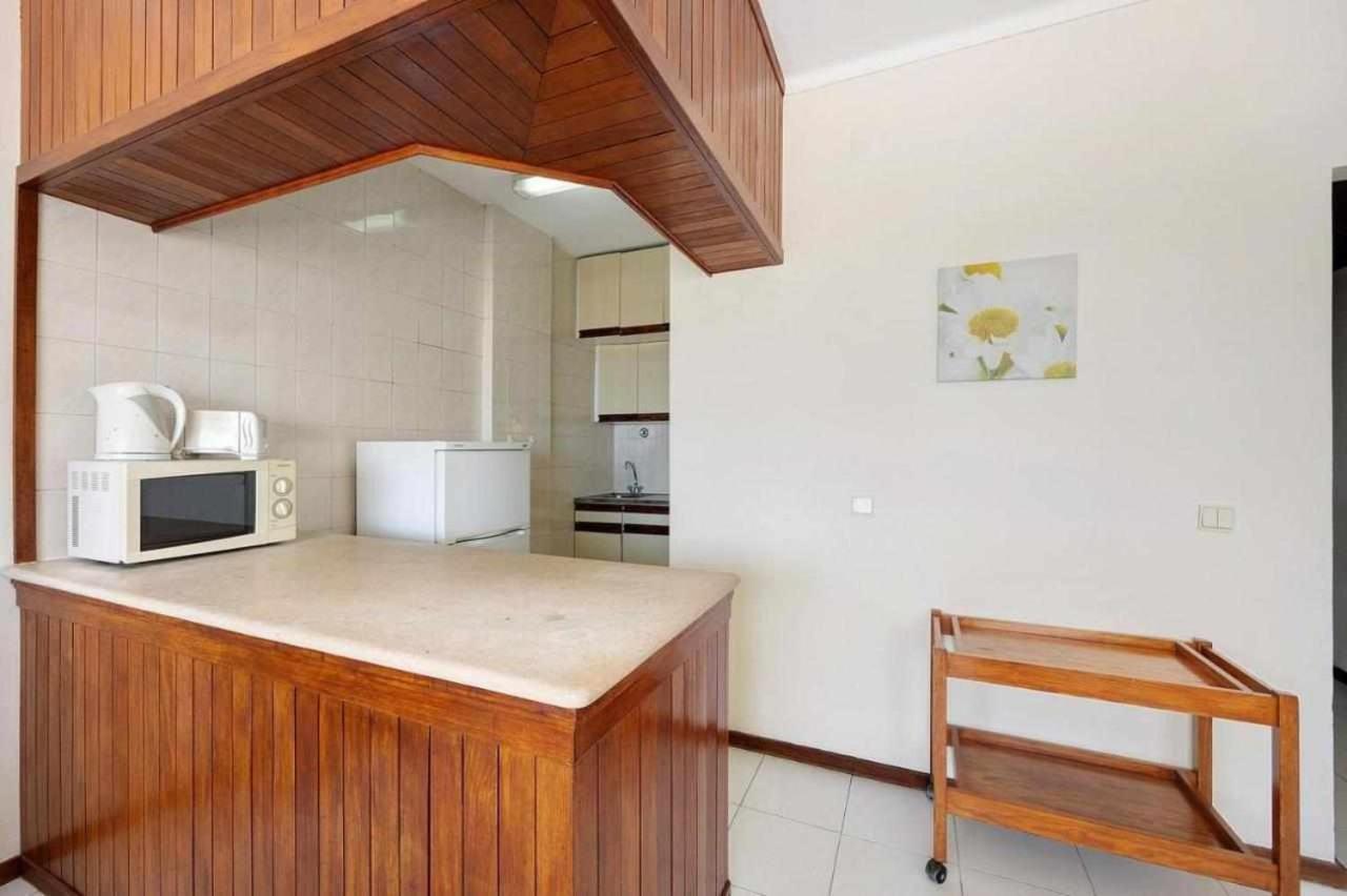 Apartamentos Torre Da Rocha Frente Ao Mar Portimão Eksteriør bilde