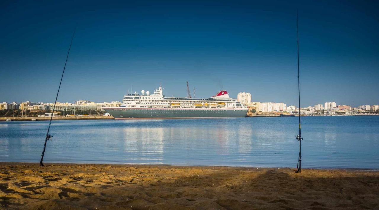 Apartamentos Torre Da Rocha Frente Ao Mar Portimão Eksteriør bilde